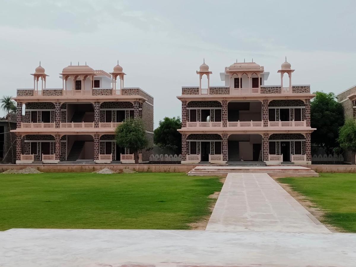 Bhanwar Singh Palace 자이푸르 외부 사진