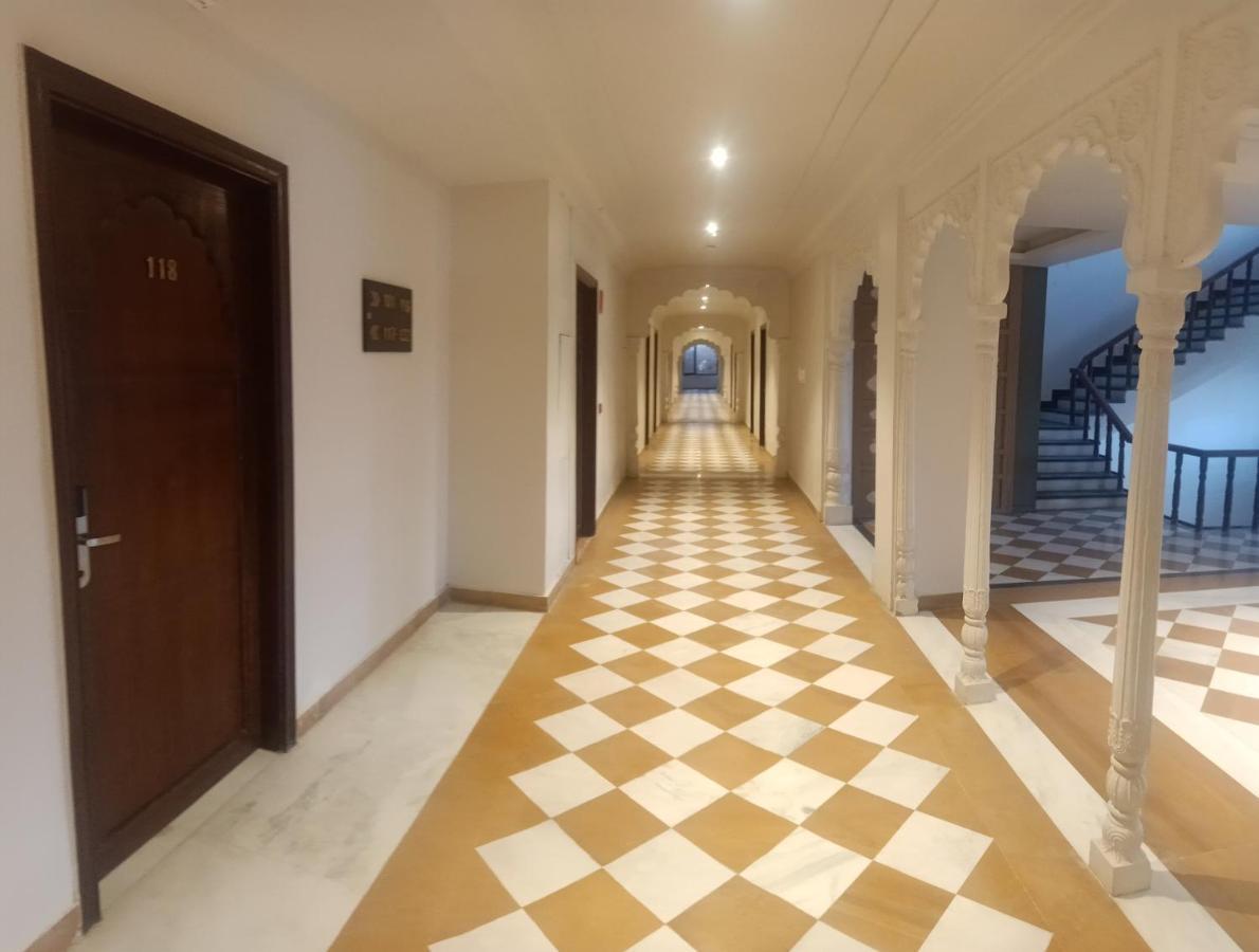Bhanwar Singh Palace 자이푸르 외부 사진